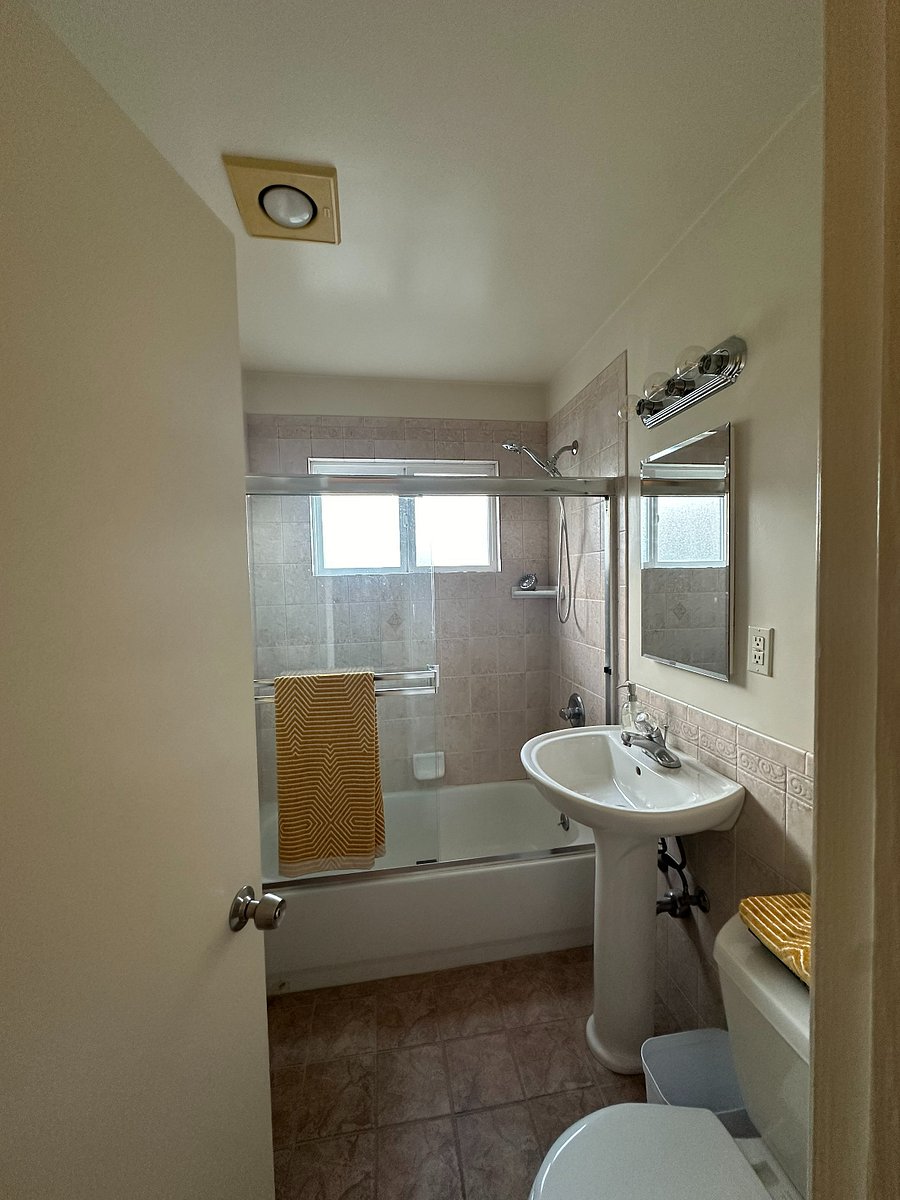 Furnished Finder property 652174_1 photo 5