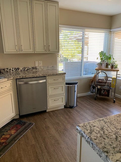 Furnished Finder property 652200_1 photo 13