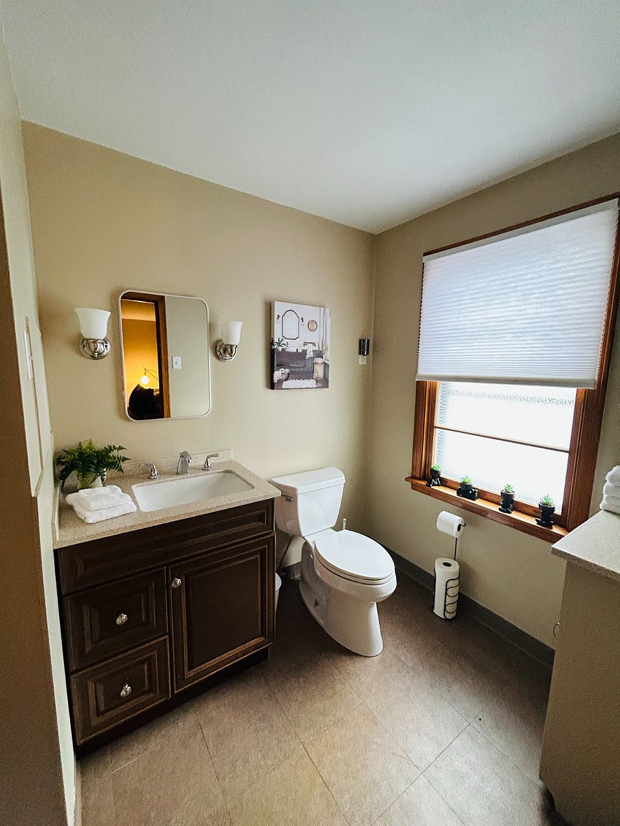 Furnished Finder property 652201_1 photo 13