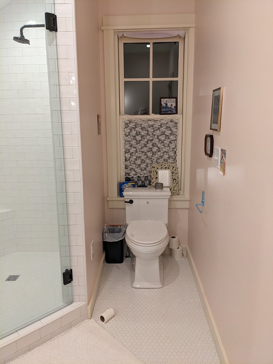 Furnished Finder property 652211_1 photo 3