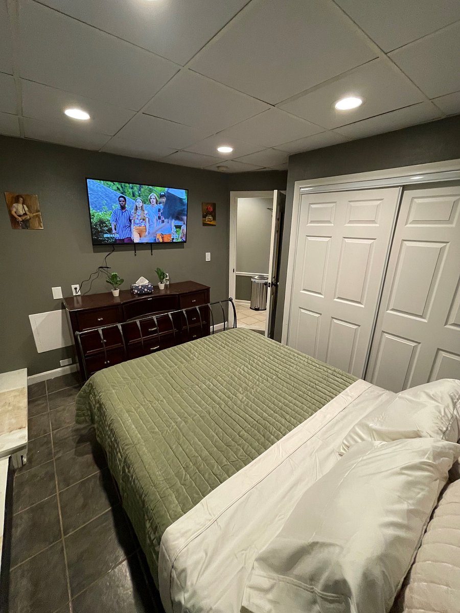 Furnished Finder property 652250_1 photo 3