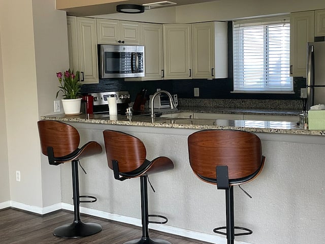 Furnished Finder property 652384_1 photo 6
