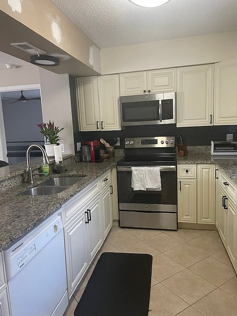 Furnished Finder property 652384_1 photo 7