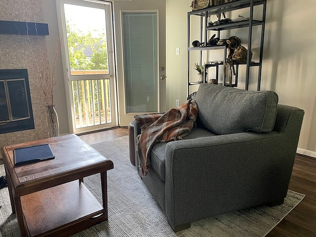 Furnished Finder property 652384_1 photo 11