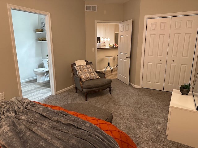 Furnished Finder property 652402_1 photo 12