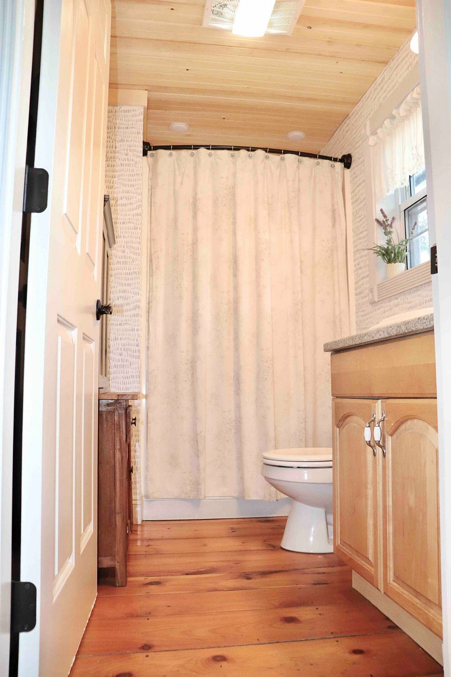 Furnished Finder property 652539_1 photo 14