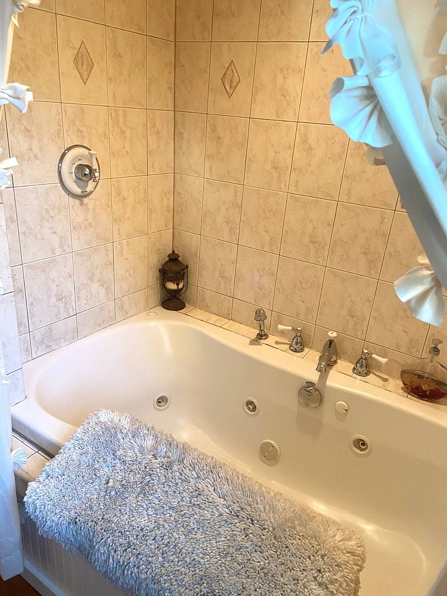 Furnished Finder property 652539_1 photo 32