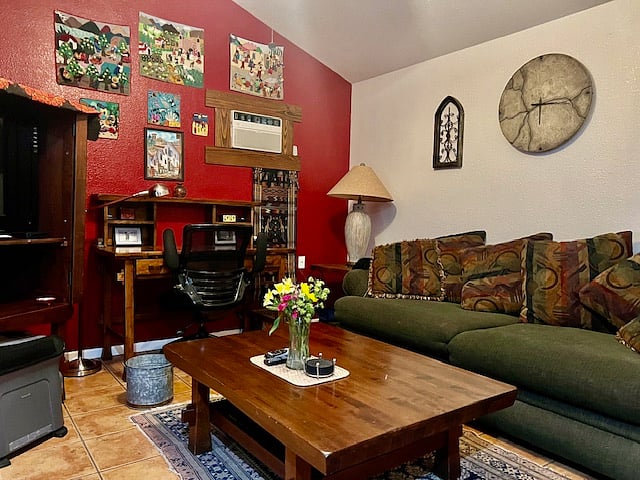 Furnished Finder property 652544_1 photo 8
