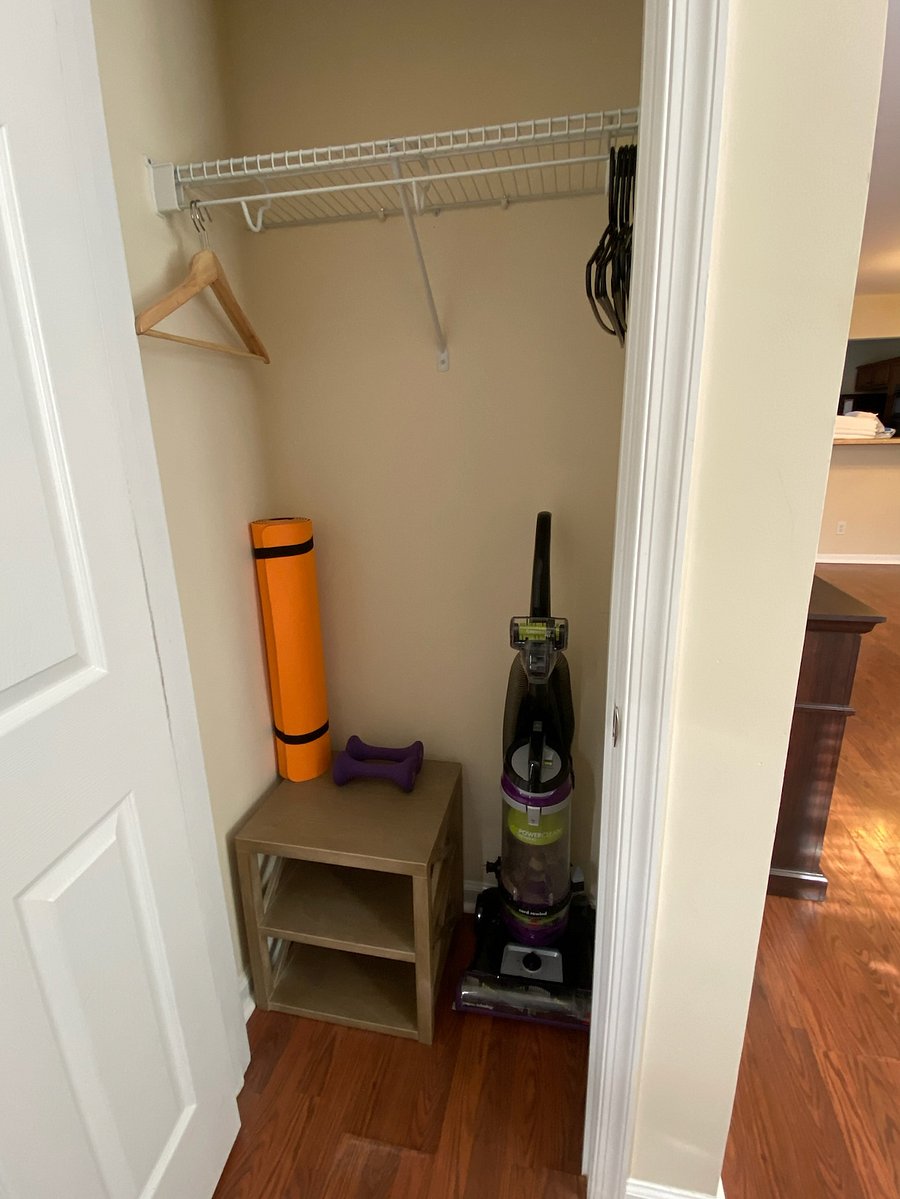 Coat closet right inside front door