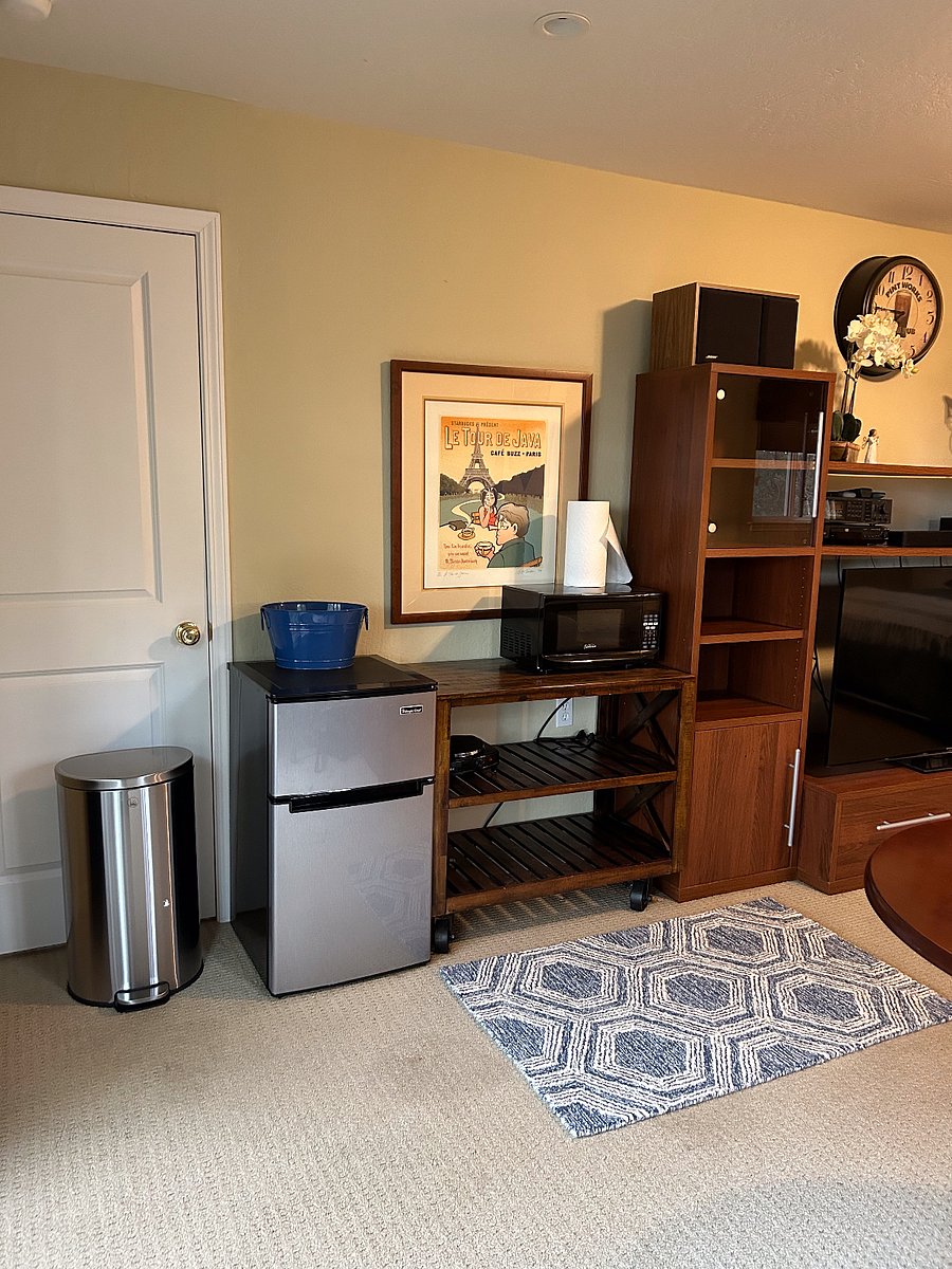 Furnished Finder property 652604_1 photo 3