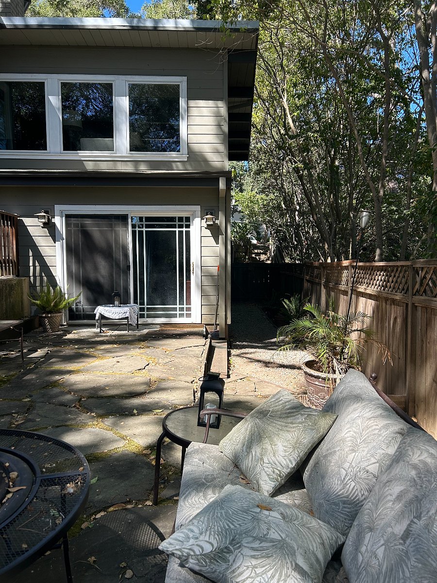 Furnished Finder property 652604_1 photo 8