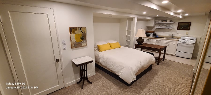 Furnished Finder property 652611_1 photo 7