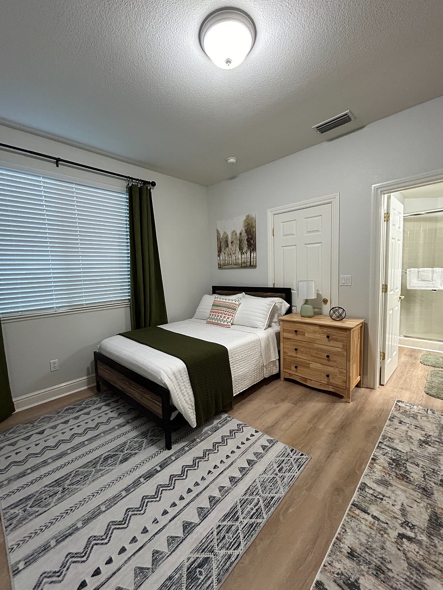 Furnished Finder property 652626_1 photo 4