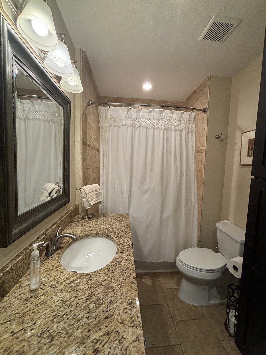 Furnished Finder property 652741_1 photo 8