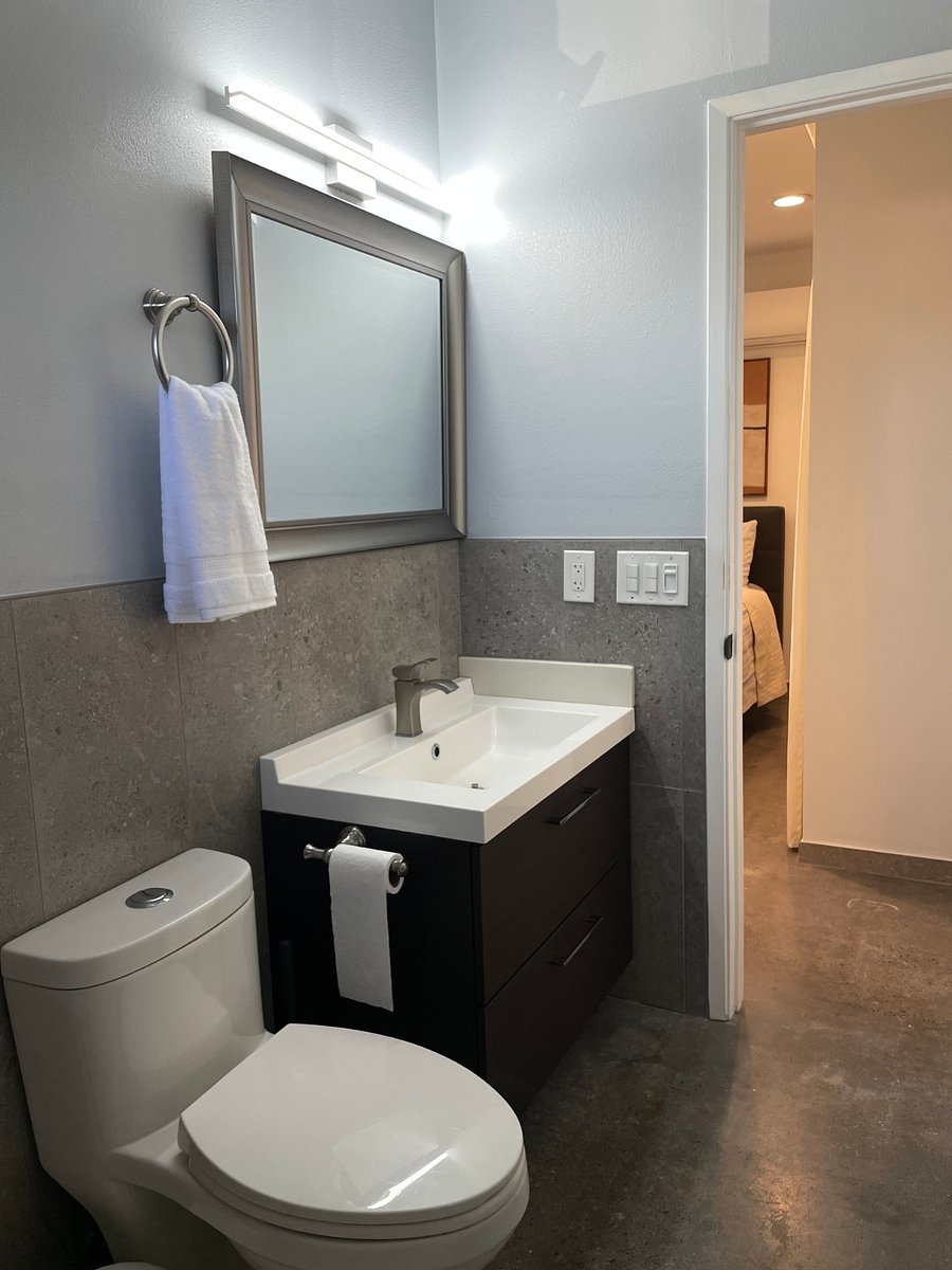 Furnished Finder property 652832_1 photo 7