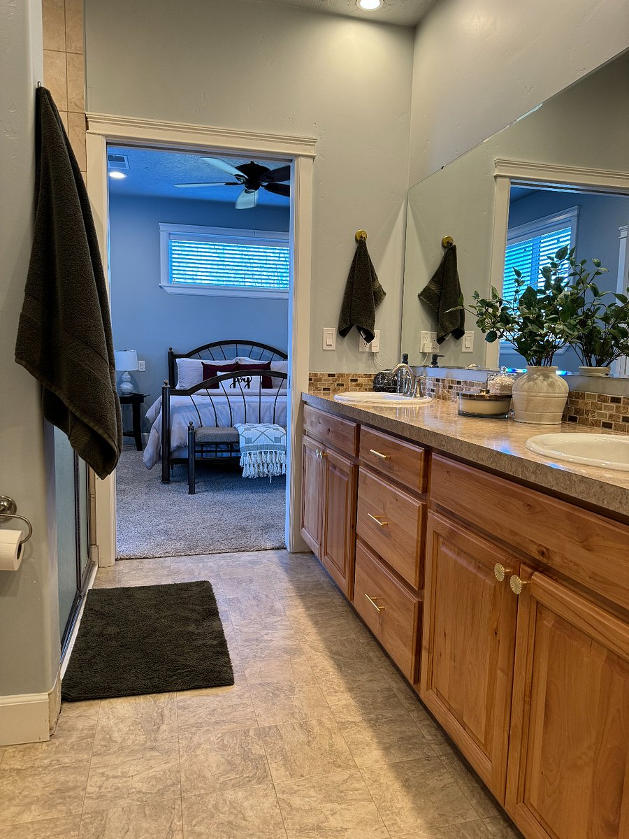 Furnished Finder property 652931_1 photo 8