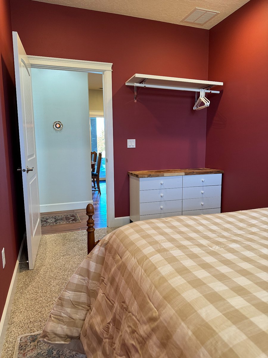 Furnished Finder property 652931_1 photo 9