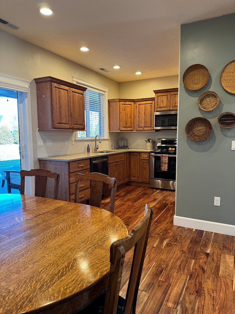 Furnished Finder property 652931_1 photo 15