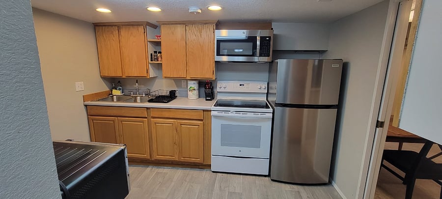 Furnished Finder property 652950_1 photo 3