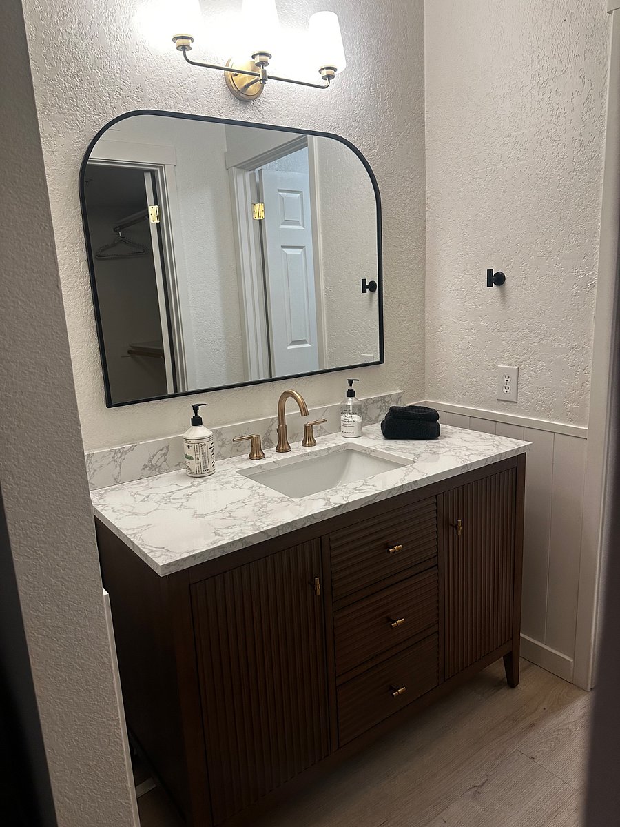Furnished Finder property 652984_1 photo 12