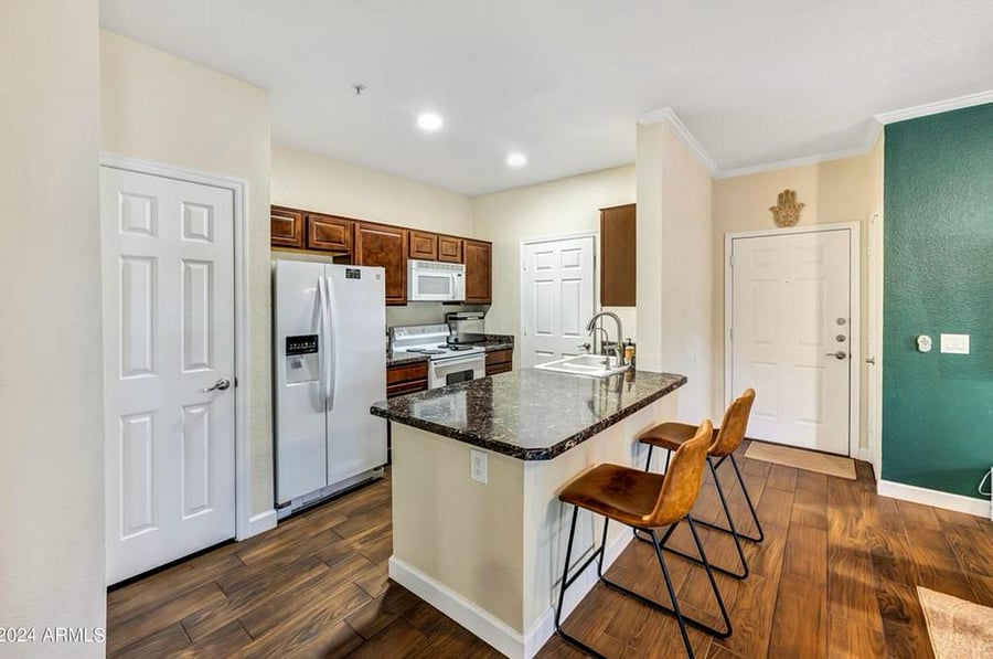 Furnished Finder property 652988_1 photo 4