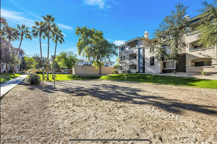 Furnished Finder property 652988_1 photo 11