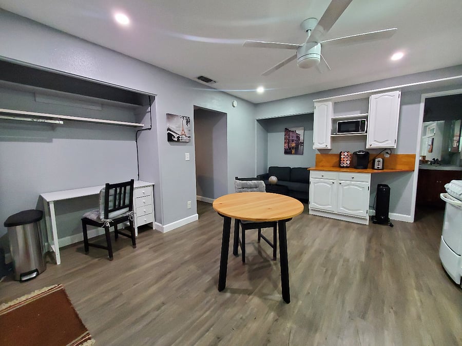 Furnished Finder property 653022_1 photo 3