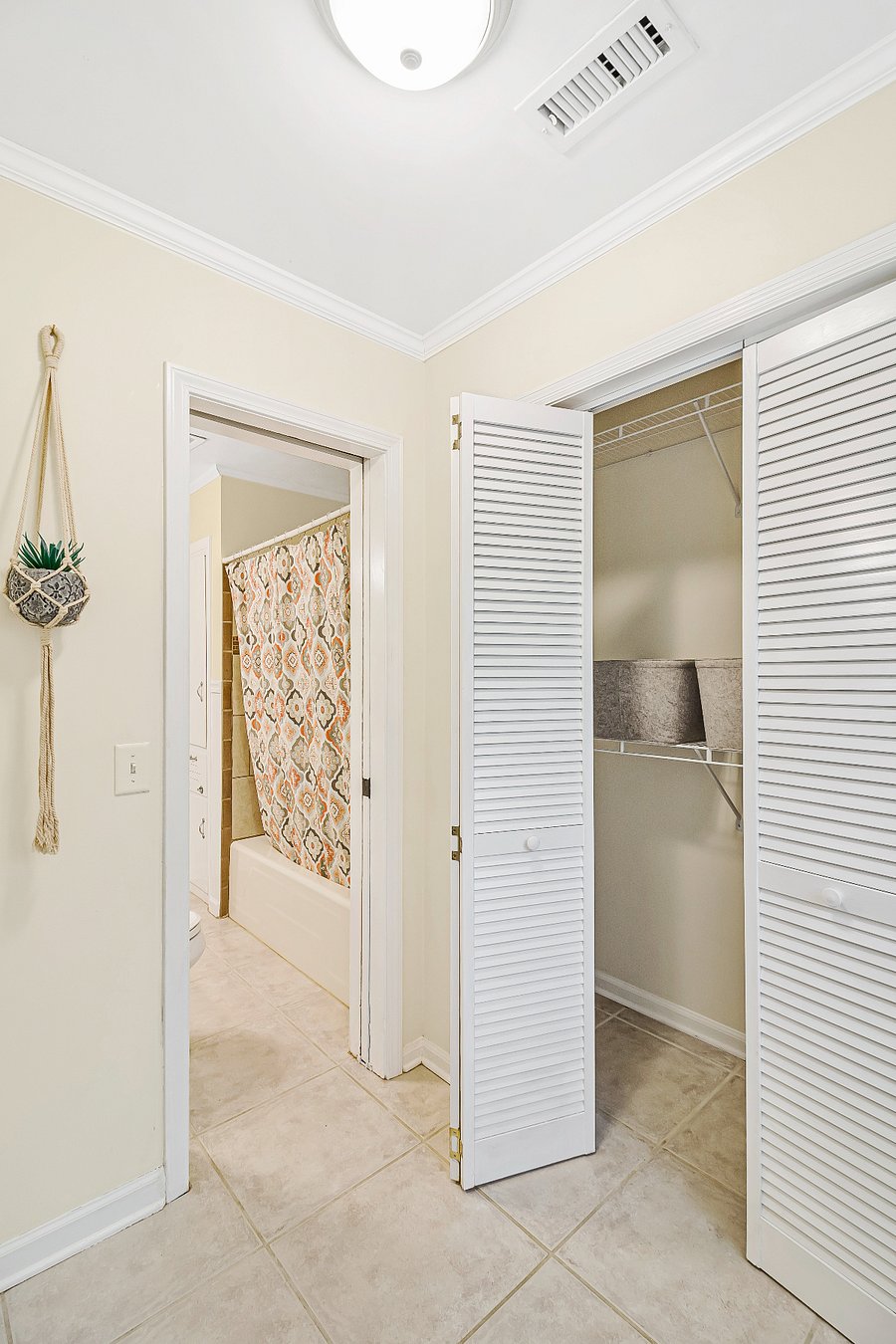 Furnished Finder property 653087_1 photo 5