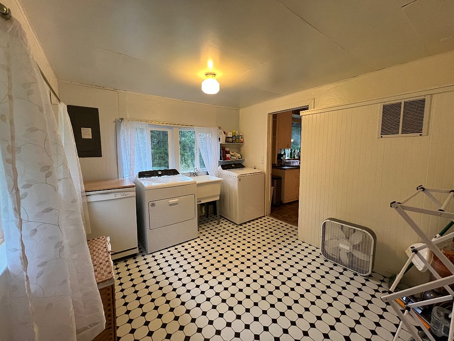 Furnished Finder property 653109_1 photo 22