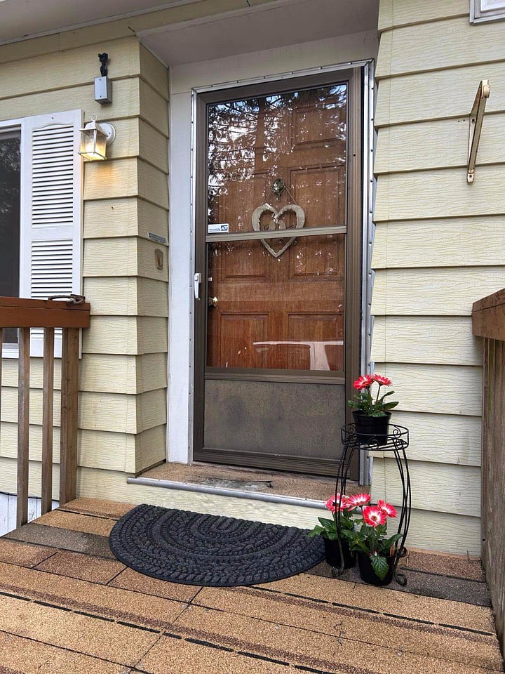 Your private entrance. Park right outside your door.