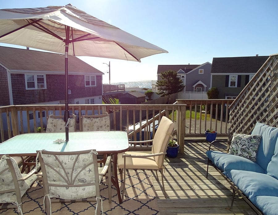 Second floor deck with ocean views