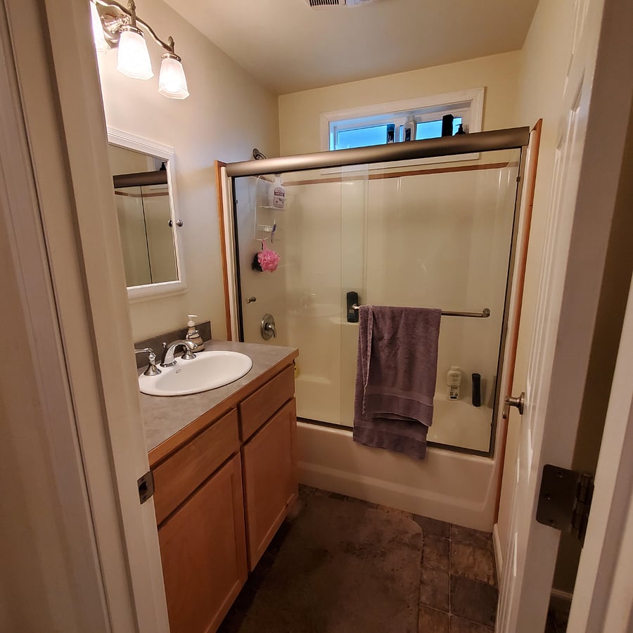 Shared full size bathroom