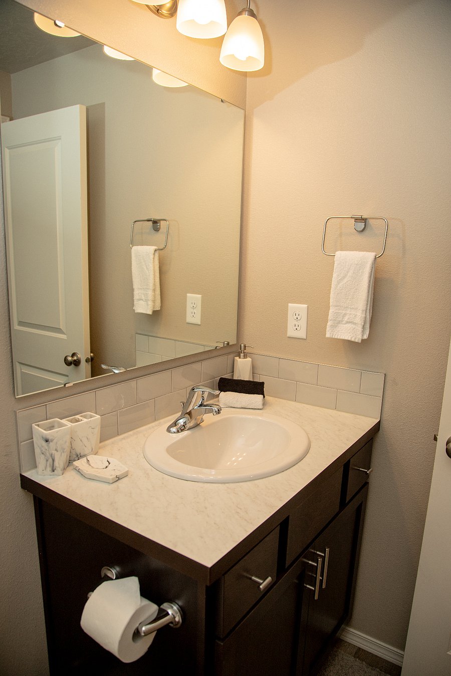 Furnished Finder property 653273_1 photo 28