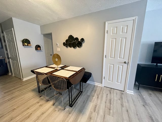 Furnished Finder property 653285_1 photo 6
