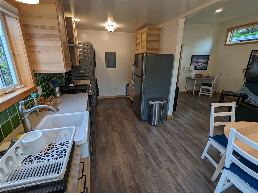 Furnished Finder property 653315_1 photo 12