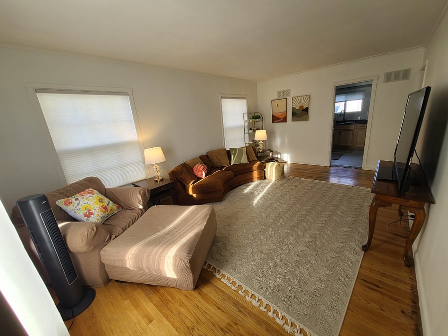 Furnished Finder property 653347_1 photo 1