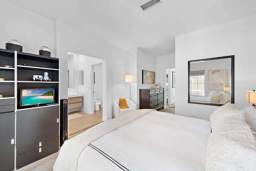 Primary bedroom with Cal King bed.