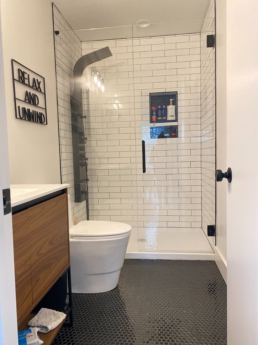 Upstairs Bathroom
