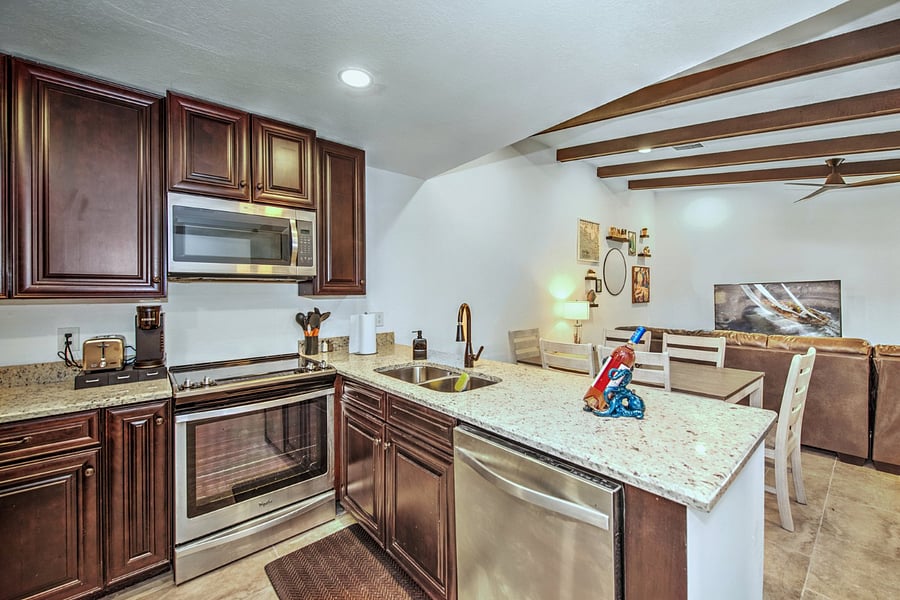 Furnished Finder property 653500_1 photo 6