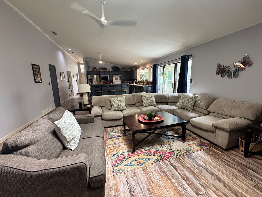 Furnished Finder property 653515_2 photo 6