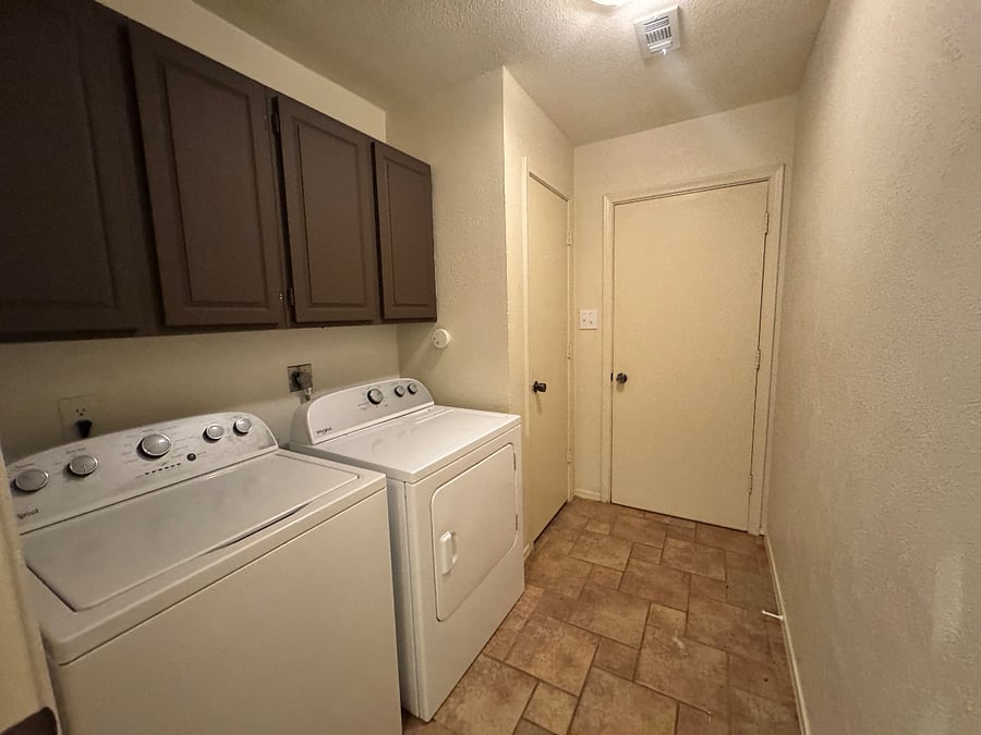 Furnished Finder property 653515_2 photo 18
