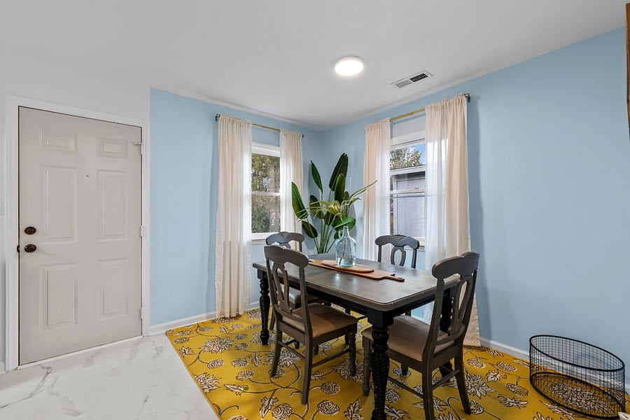 Cute and Vibrant Dining Room
