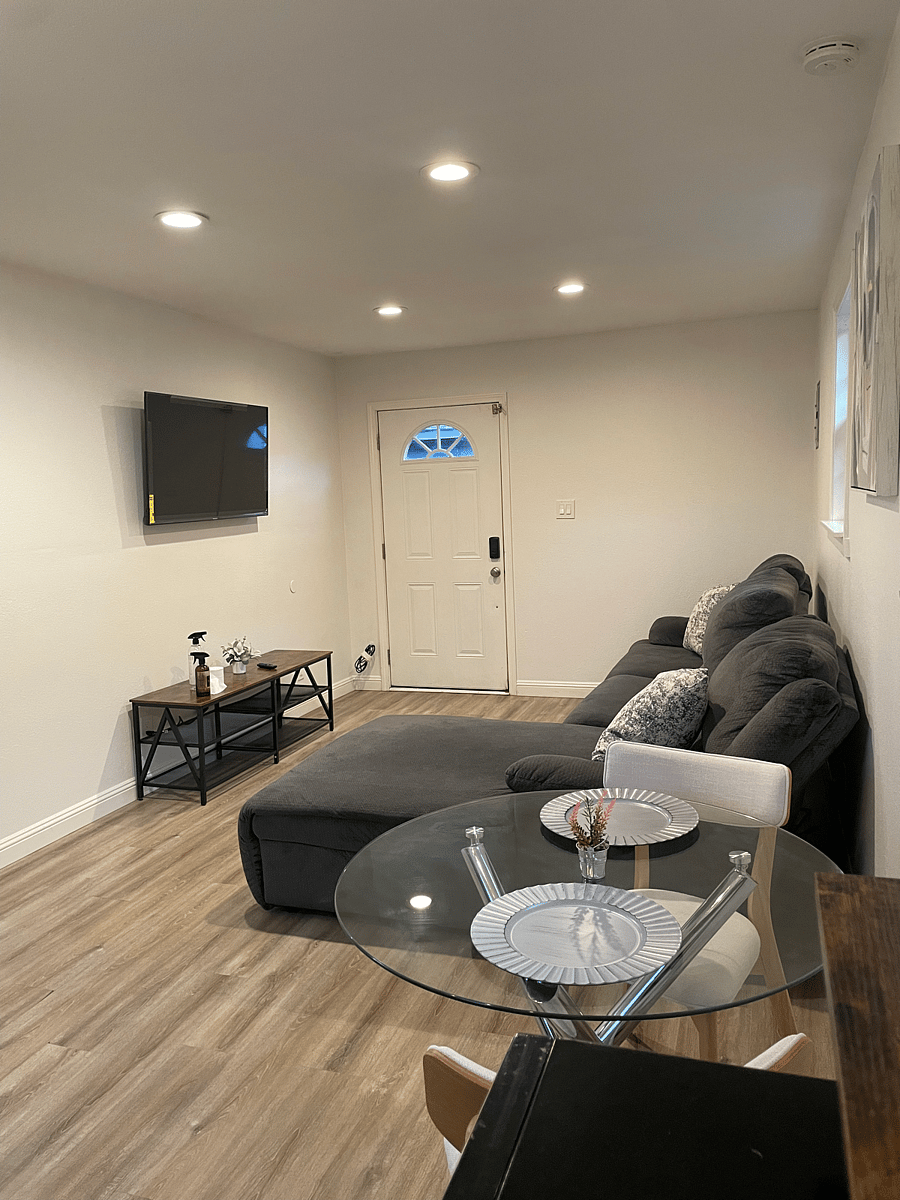 Furnished Finder property 653568_1 photo 18
