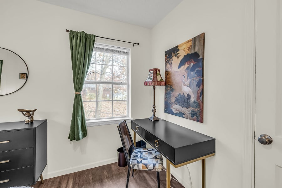 304 Full Desk