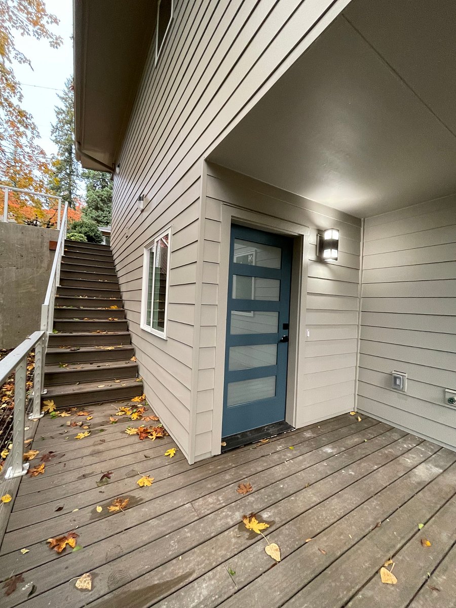 Furnished Finder property 653704_1 photo 27