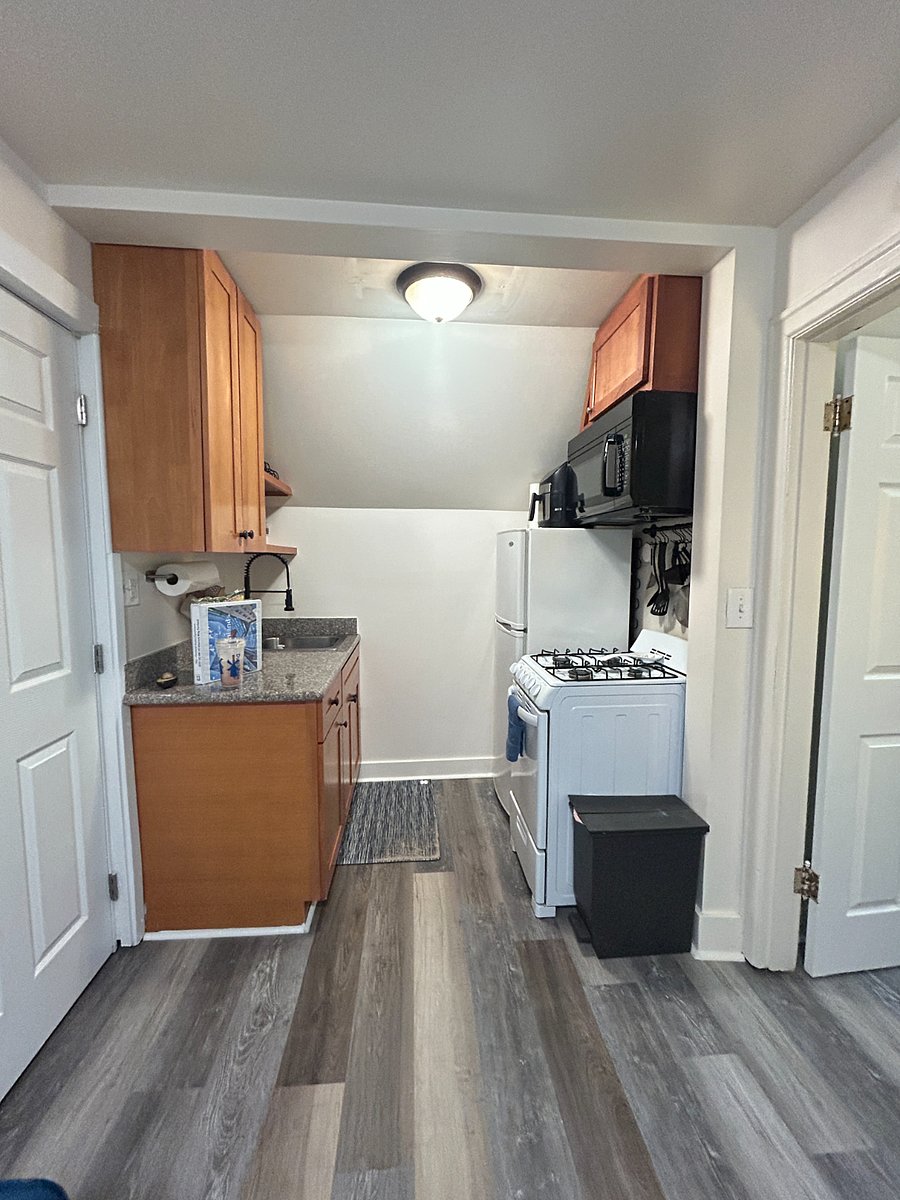Furnished Finder property 653843_3 photo 8