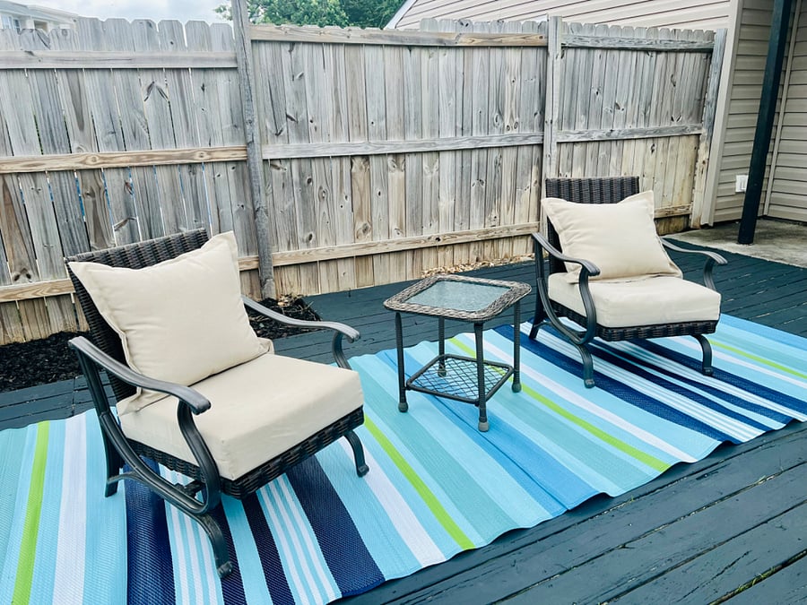 Outdoor seating