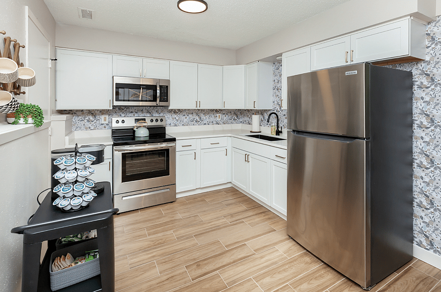 Furnished Finder property 654000_1 photo 16