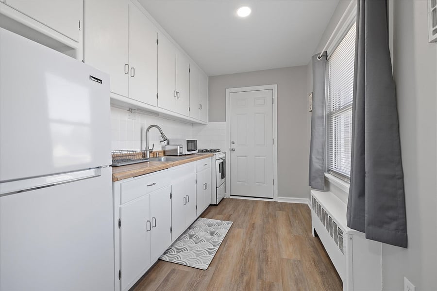 Furnished Finder property 654022_2 photo 11
