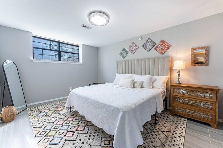 Bedroom 1: King Bed, Air mattress and sofa bed